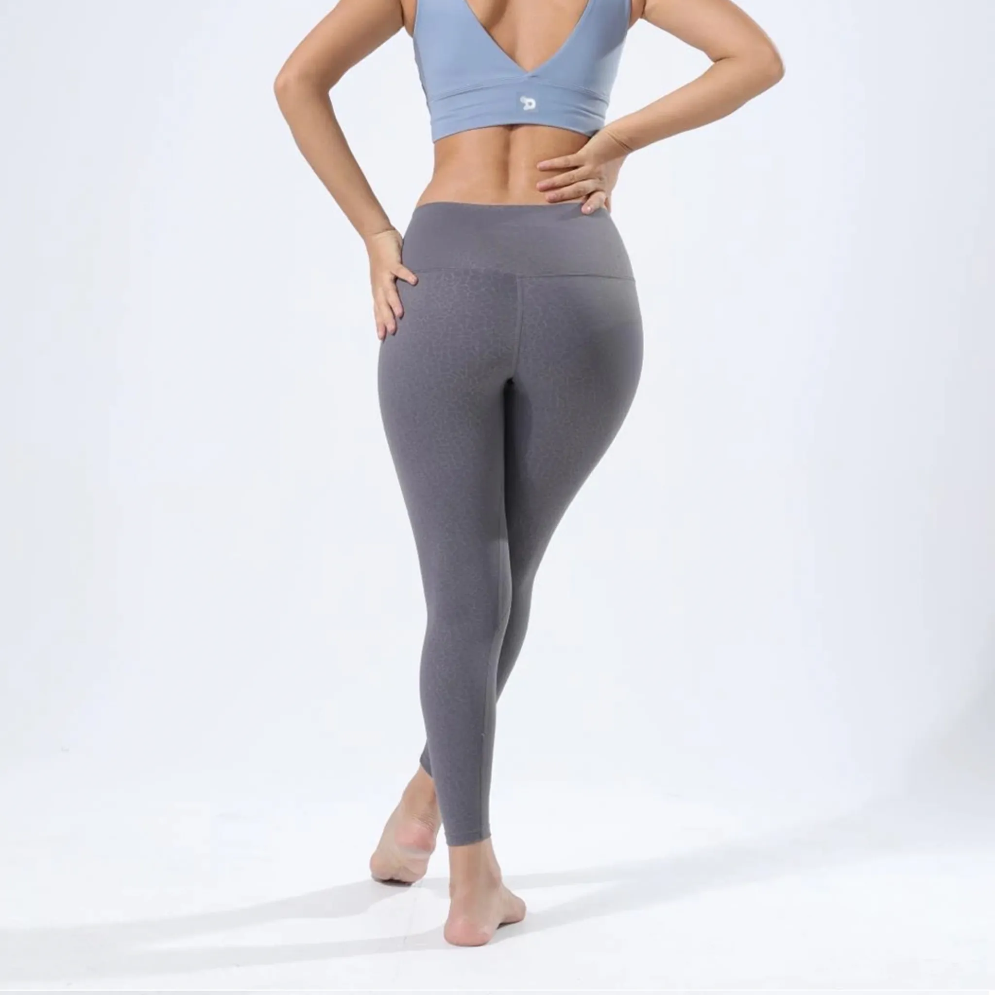 HauteD - DK Leopard Legging sold by DRYWORLD product image thumbnail 2