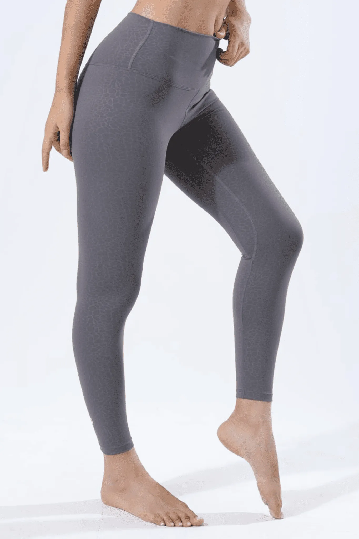 HauteD - DK Leopard Legging sold by DRYWORLD