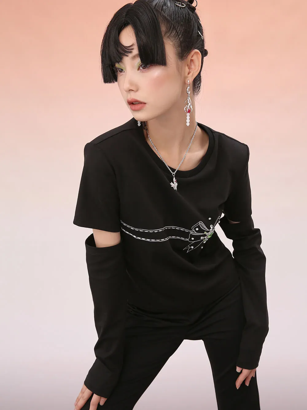 MUKZIN Black Design Fashion Print T-shirts sold by Muzkin product image thumbnail 4