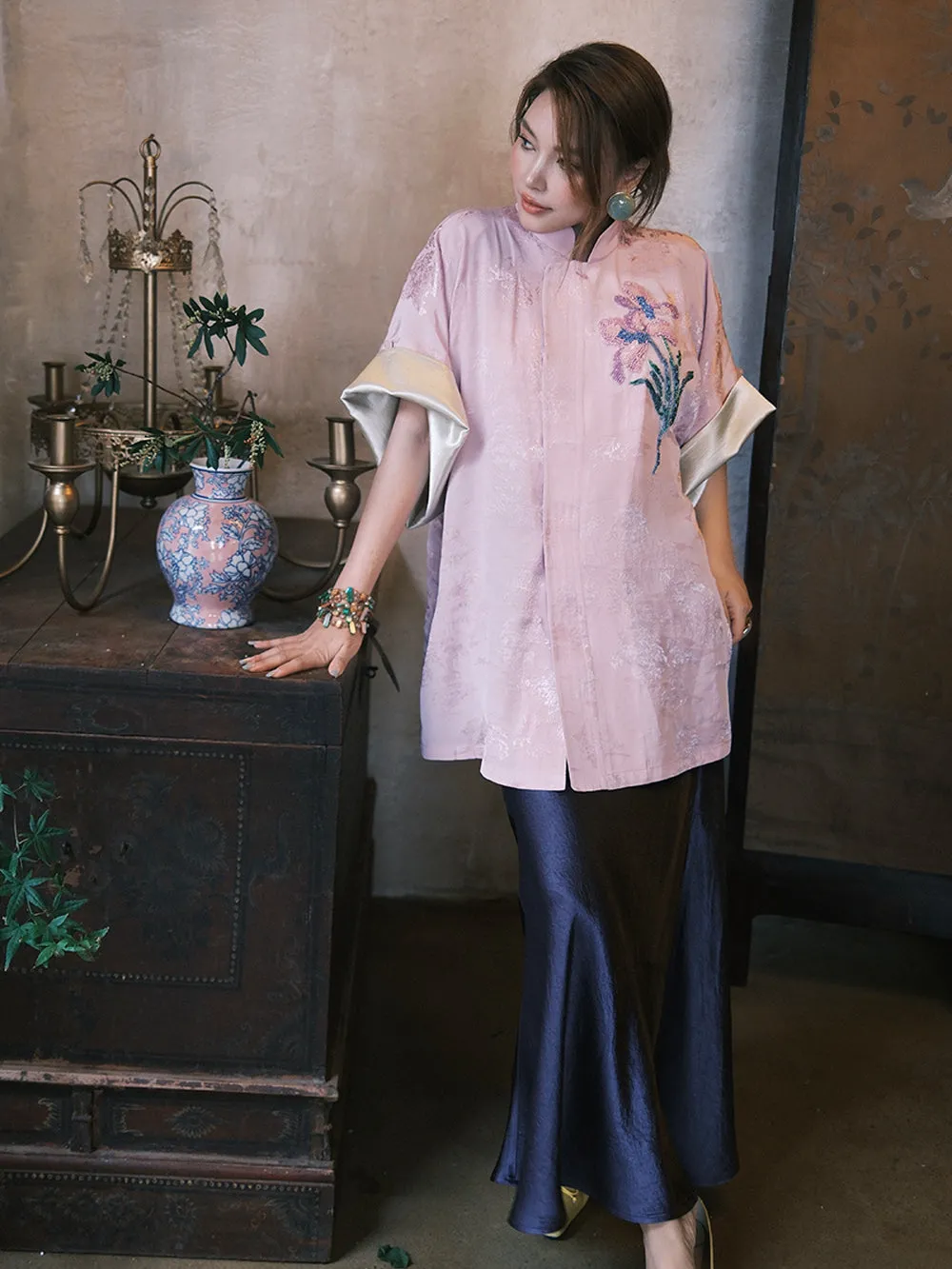 MUKZIN“Capsule Collection”Pink Chinese - style Stand - up Collar Floral Embroidered Loose Top sold by Muzkin product image thumbnail 3