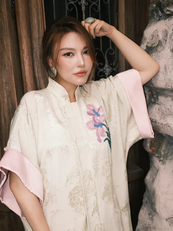 MUKZIN“Capsule Collection”Oriental Qipao - Style Brocade Top sold by Muzkin