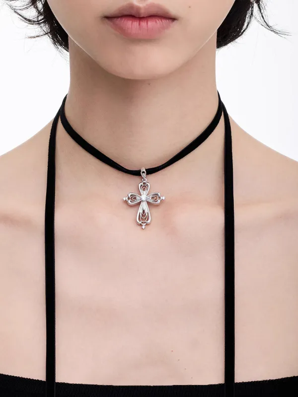 MUKTANK×SUN Lace cross velvet necklace sold by Muzkin