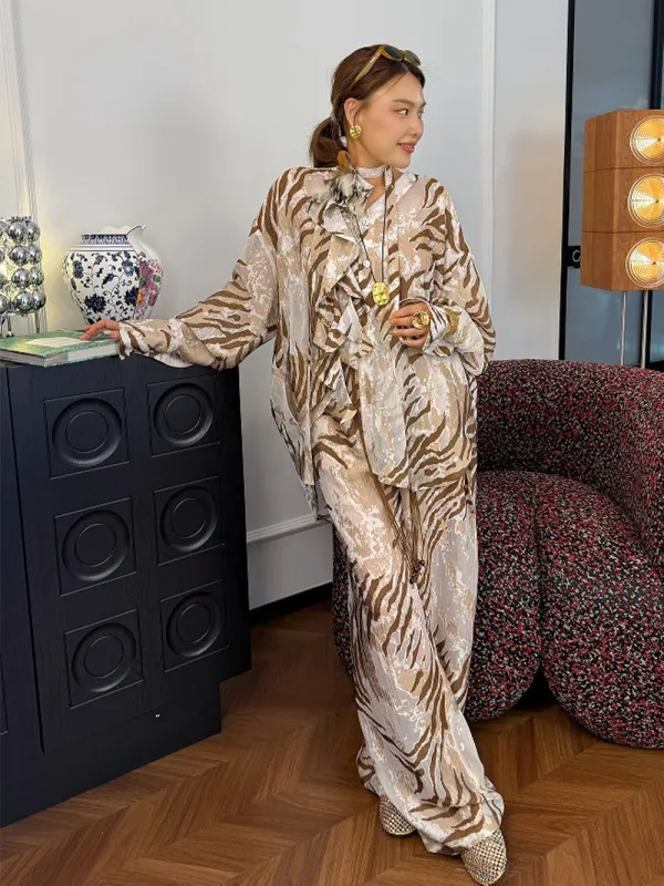 MUKZIN“Capsule Collection”Tiger print slimming shirt sold by Muzkin