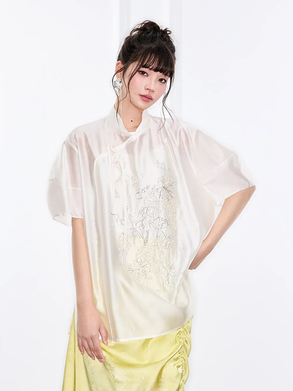 Mukzin "Ode To The New Summer"Short-Sleeved Shirt With New Chinese-Style Frog Buttons On The Placket sold by Muzkin product image thumbnail 4