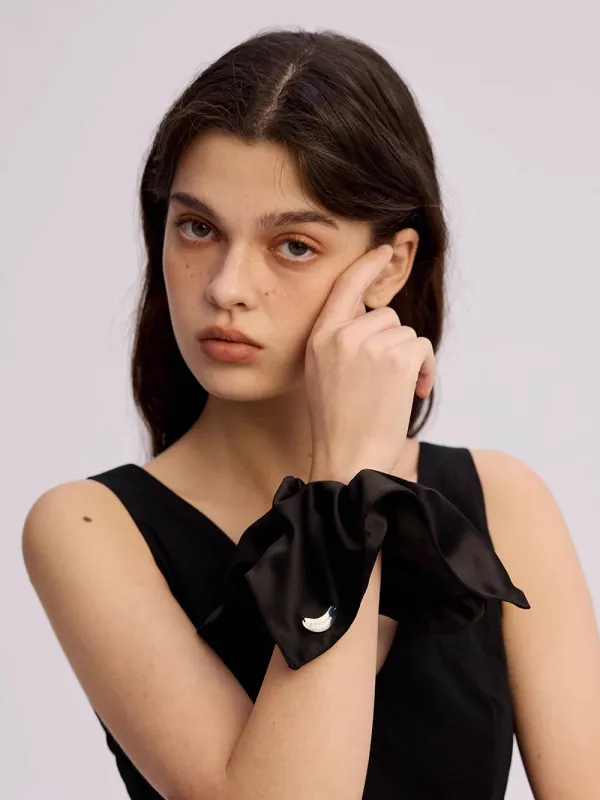 MUKTANK×SUN HUNTER Acetate Satin Bandana Hair Tie sold by Muzkin