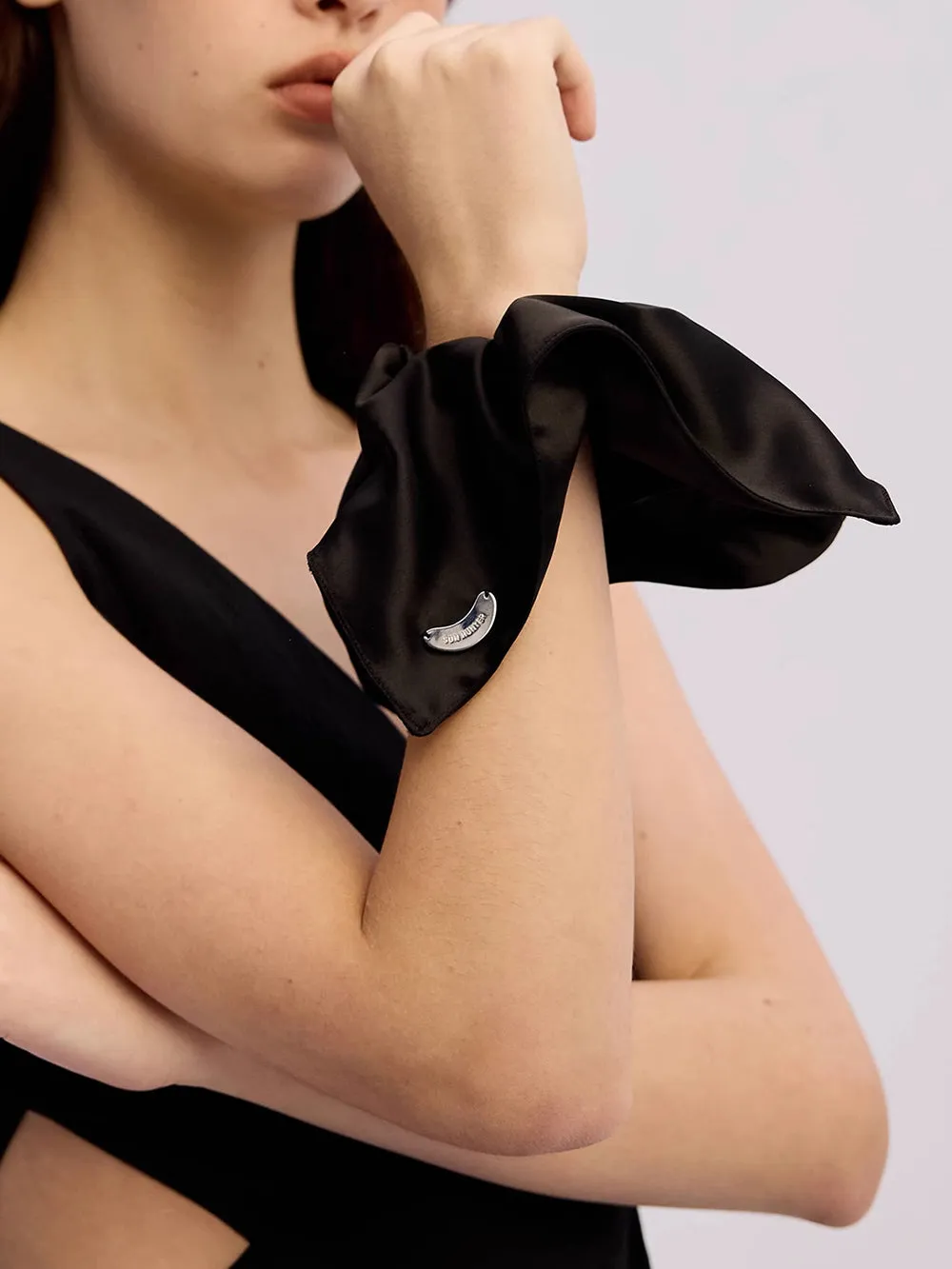 MUKTANK×SUN HUNTER Acetate Satin Bandana Hair Tie sold by Muzkin product image thumbnail 5