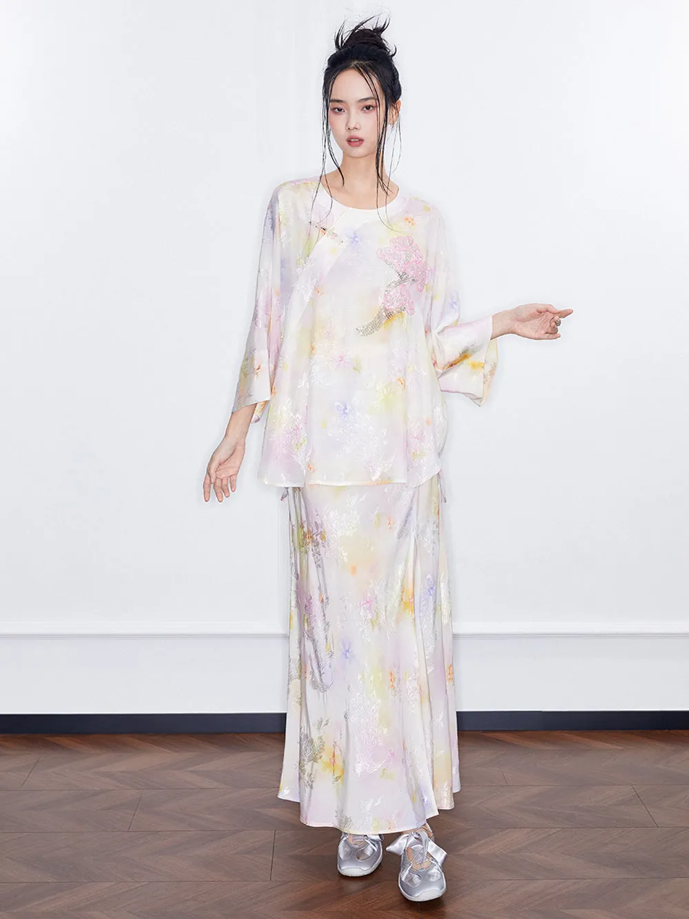 MUKZIN SpringPrelude Spring Mountain Drunk Gradient Printing Side-slit Big A-line Umbrella Skirt sold by Muzkin product image thumbnail 4