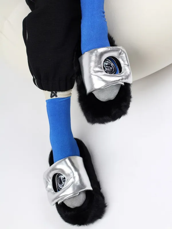 MUKTANK X LASTLAZY Furry Slippers with Thick Soles and Big Holes sold by Muzkin