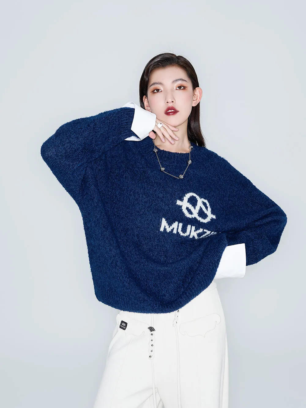 MUKZIN Linglong "Bafang Linglong" detachable Cuffs Crew Neck White Wool Top sold by Muzkin product image thumbnail 4