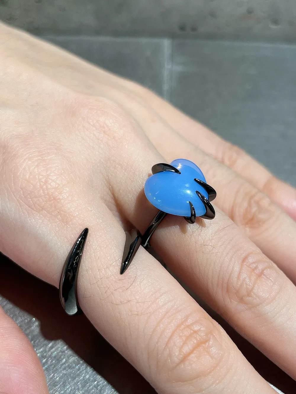 MUKTANK x Mandarin Zan Club Dragon Claw Thin Ring sold by Muzkin product image thumbnail 4