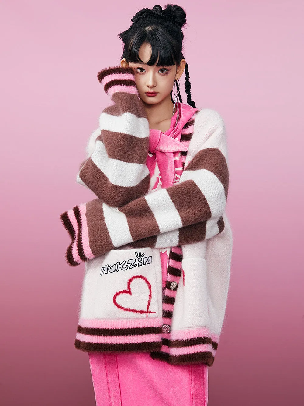 MUKZIN Jacquard Age-reducing Embroidery Loose Knitted Sweater sold by Muzkin product image thumbnail 4