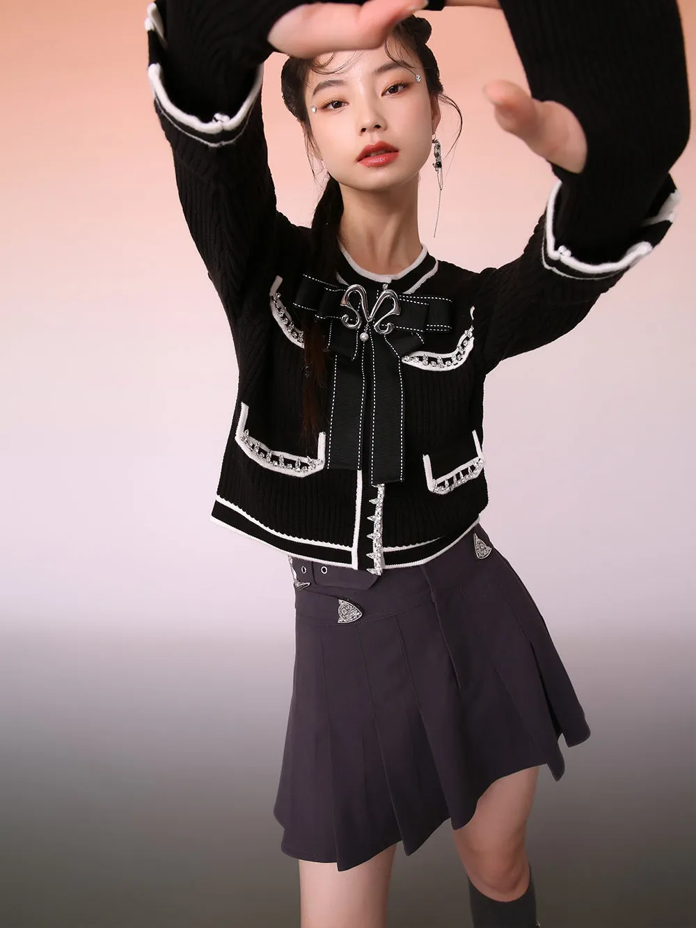 MUKZIN Gray Short Sweet A-line Pleated Skirt sold by Muzkin product image thumbnail 2