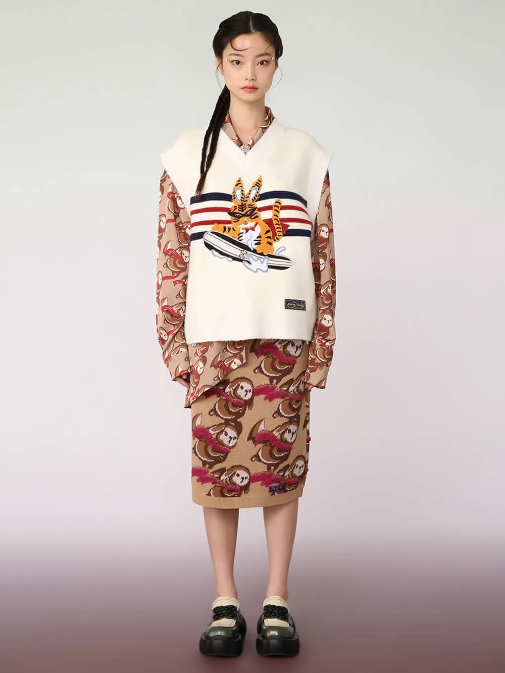 MUKZIN White Artists Joint Vest sold by Muzkin