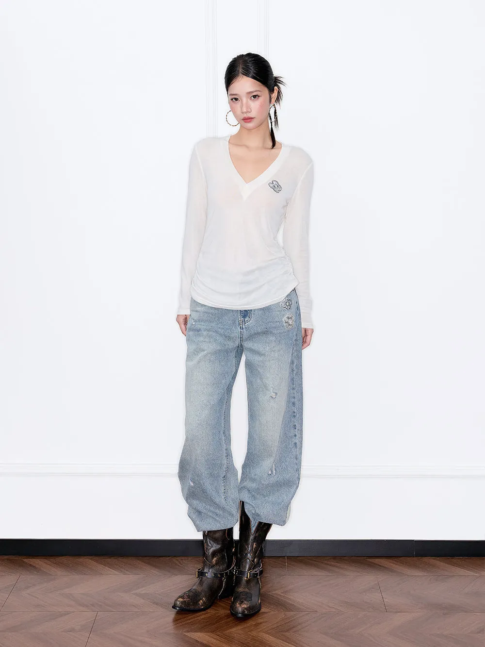 MUKZIN“Capsule Collection”V-Neck Slim-Fit Base Layer Top with Rhinestone Embellishment sold by Muzkin product image thumbnail 5