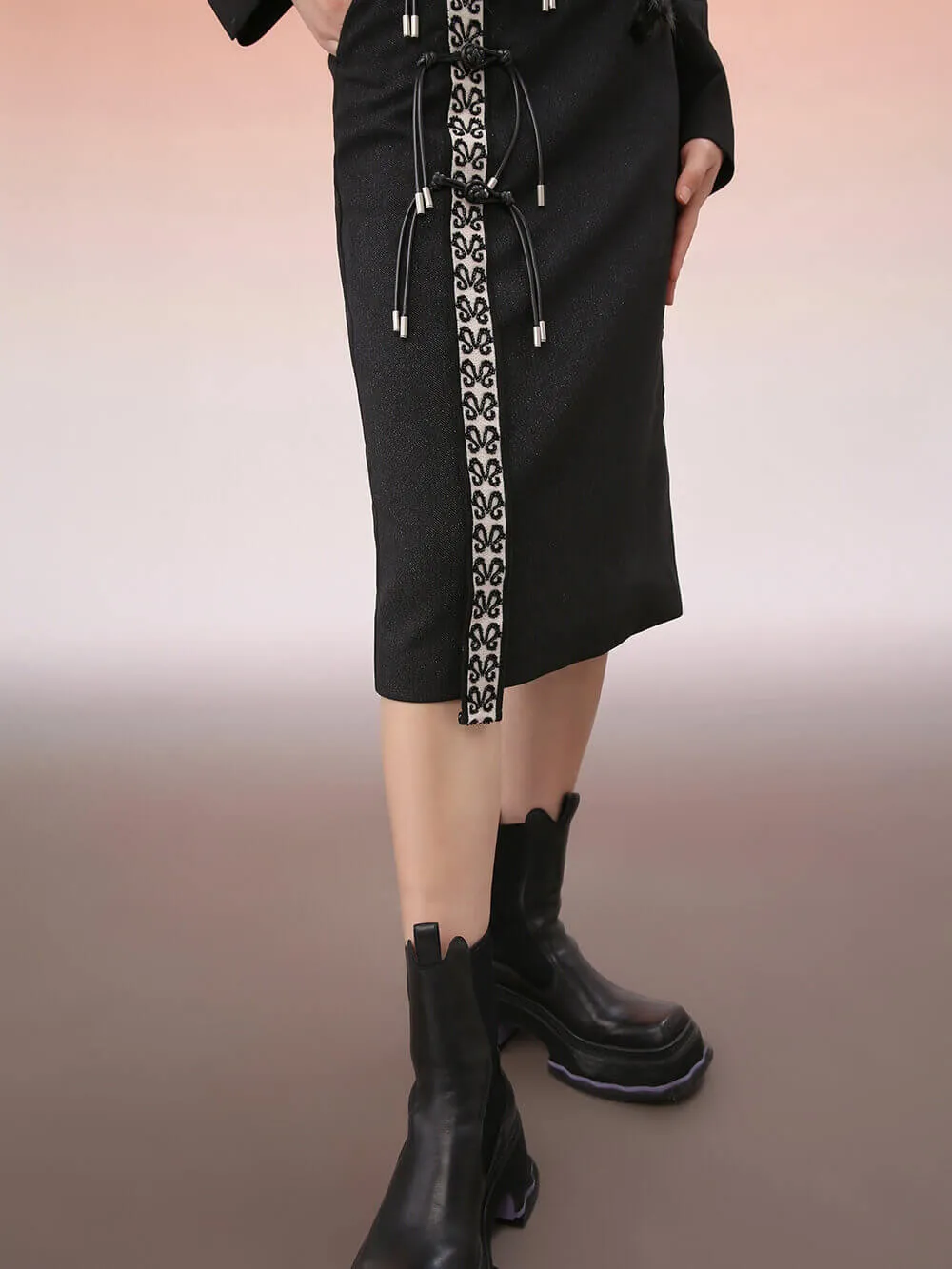 MUKZIN Black Vintage Minimalist Mid Skirt sold by Muzkin product image thumbnail 3
