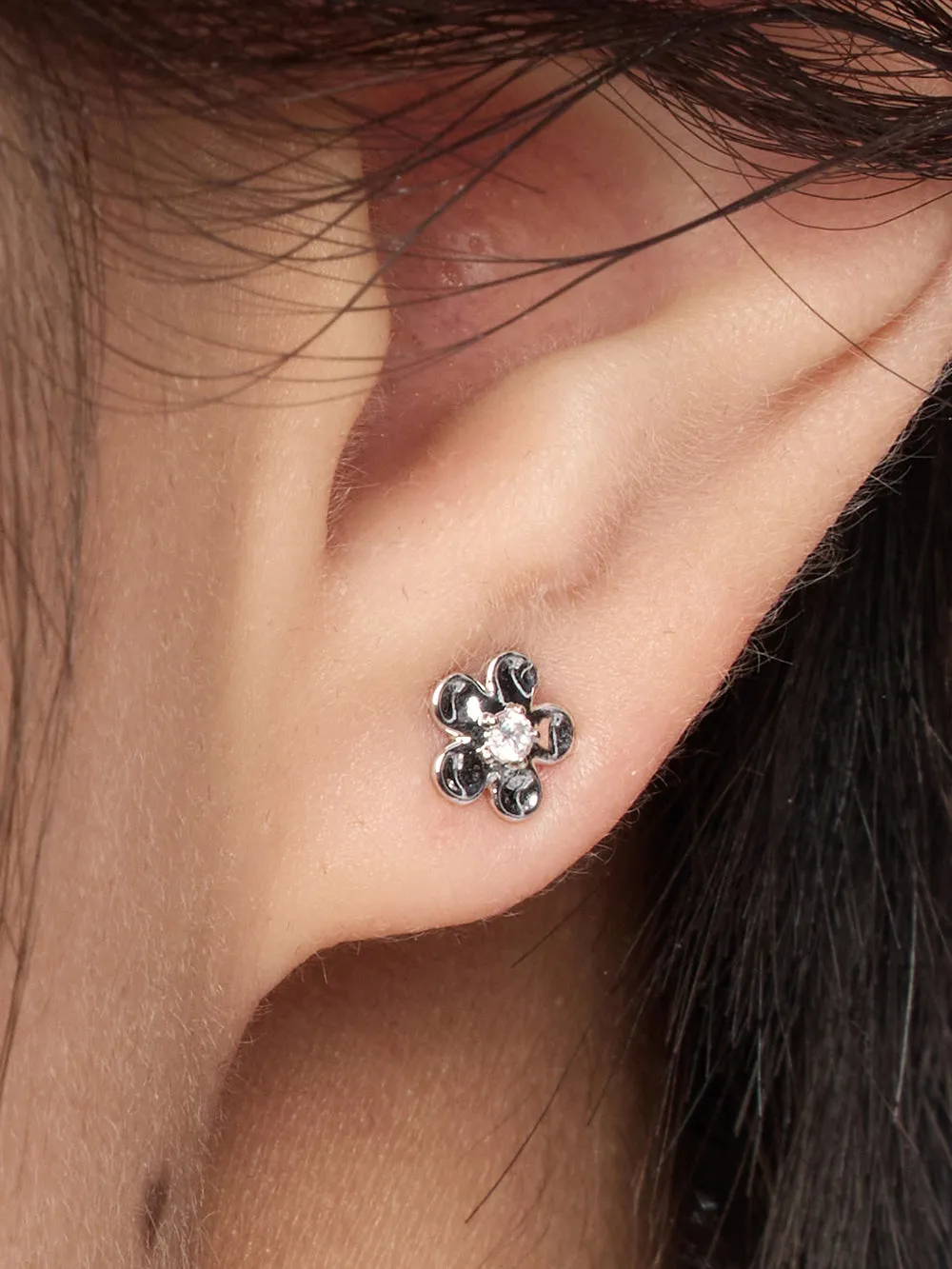 MUKTANK×SUN HUNTER Panda Earring Set sold by Muzkin product image thumbnail 2