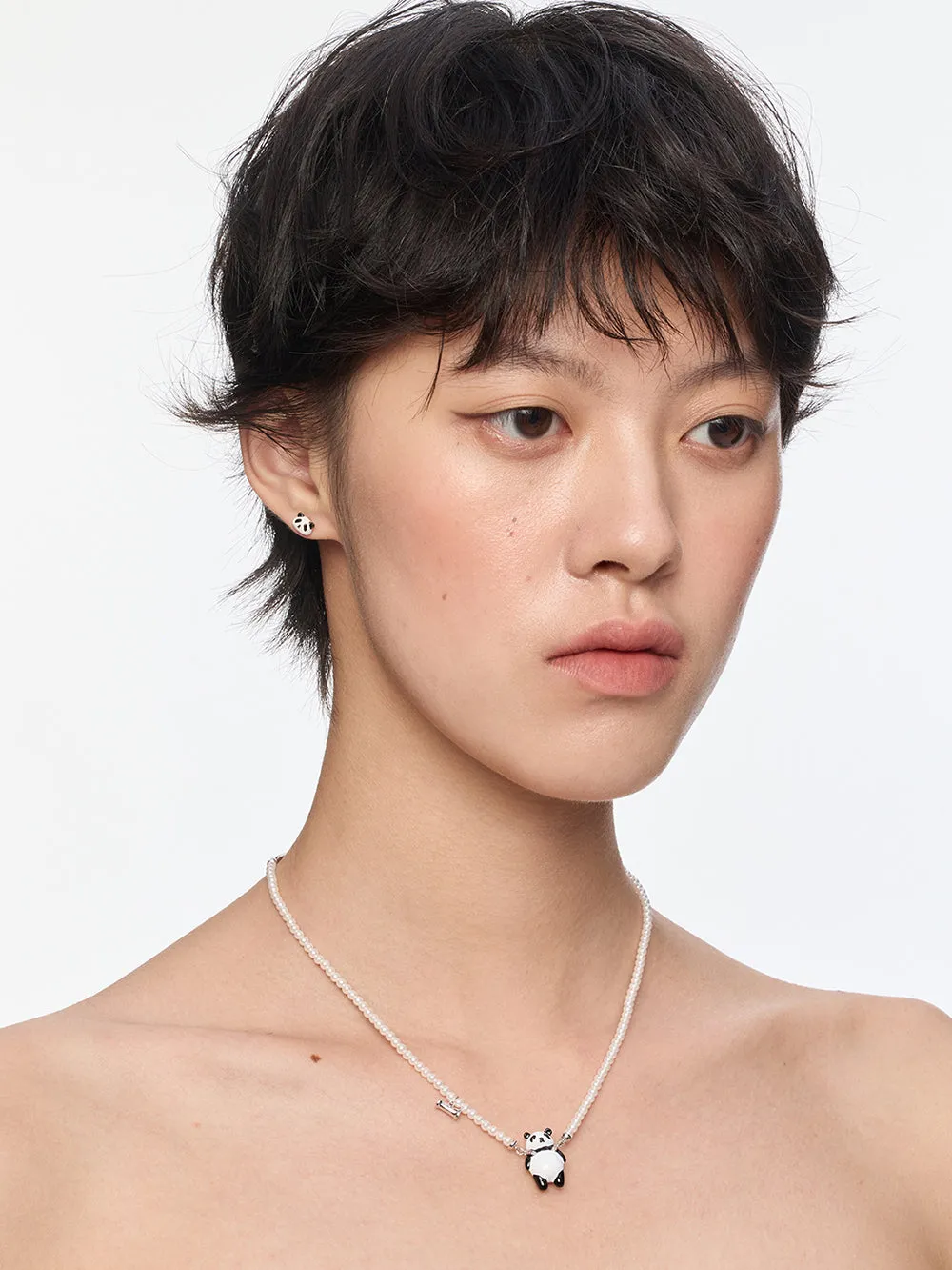 MUKTANK×SUN HUNTER Full Faux Pearl Necklace with Suspender Panda sold by Muzkin product image thumbnail 3