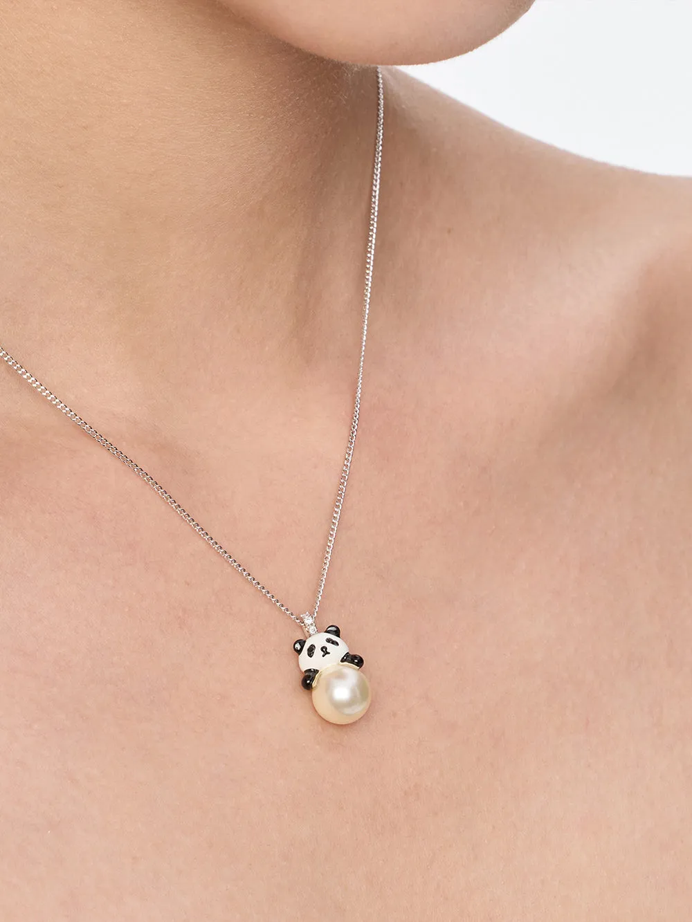 MUKTANK×SUN HUNTER Faux Pearl Panda Simple Necklace sold by Muzkin product image thumbnail 3