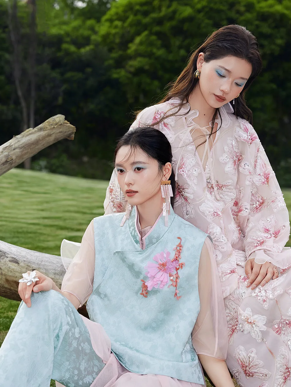 MUKZIN×Flourishing Blooms New Chinese-style embroidered net-silk leaf-sleeve loose coat sold by Muzkin product image thumbnail 4