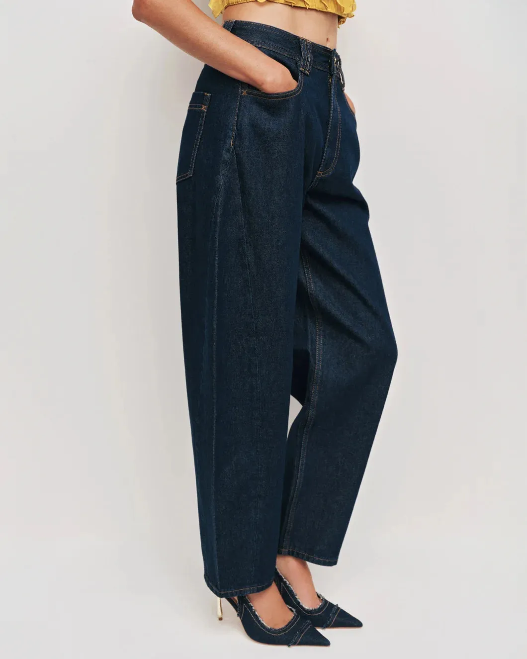 Stevie Barrel Ankle Jean sold by SHOWROOM product image thumbnail 3