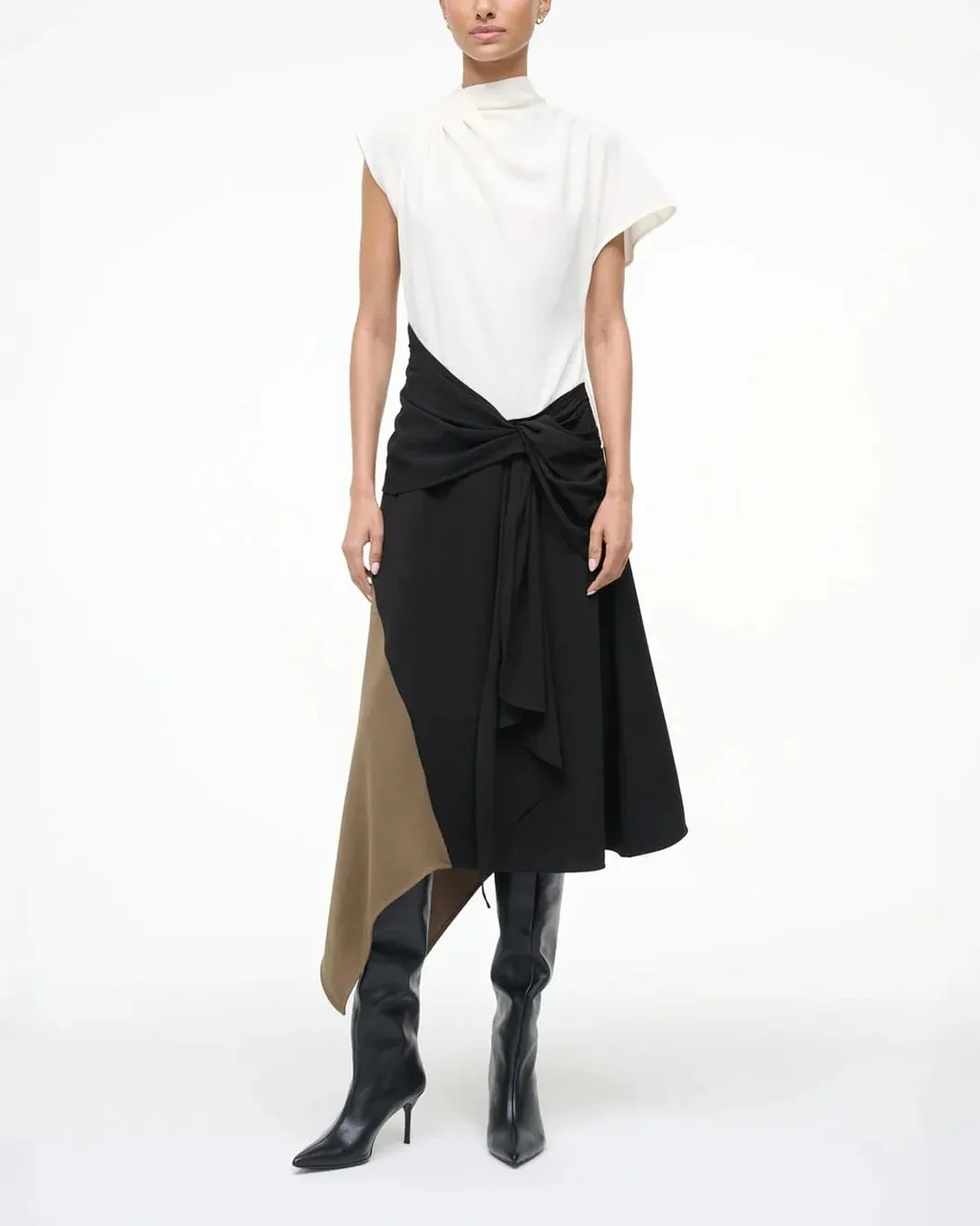 Davina Dress Black Multi sold by SHOWROOM product image thumbnail 2