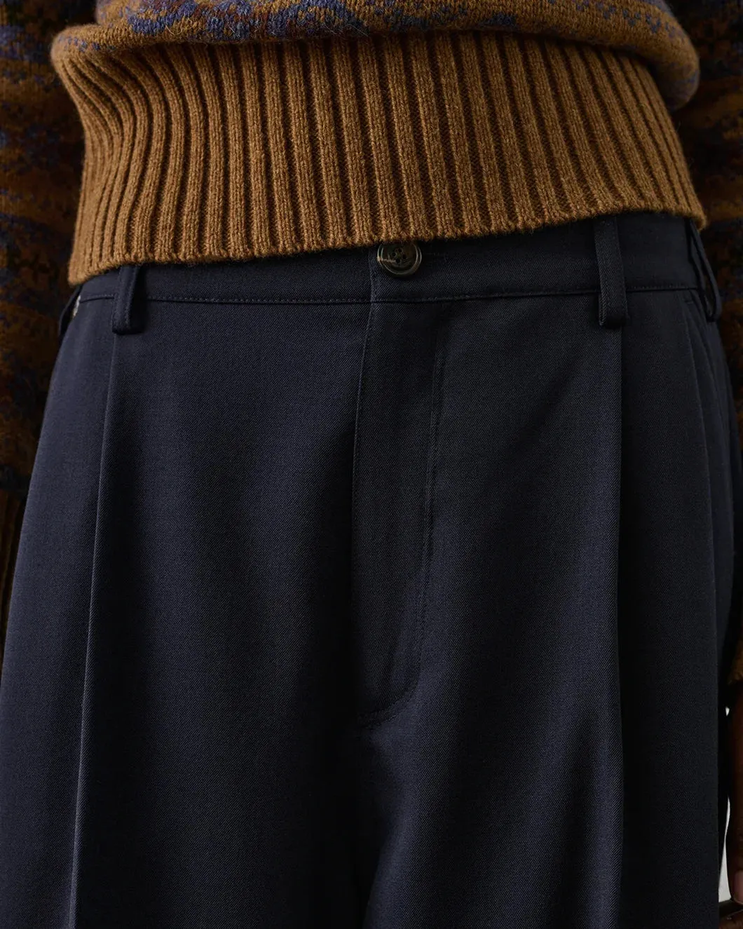 Frejus Pants sold by SHOWROOM product image thumbnail 4