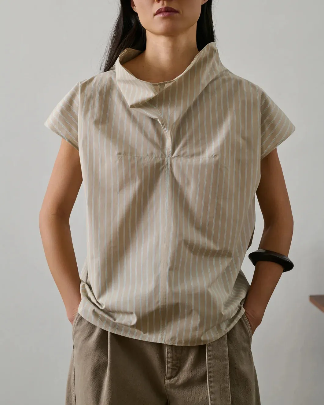 Farah Blouse sold by SHOWROOM product image thumbnail 2