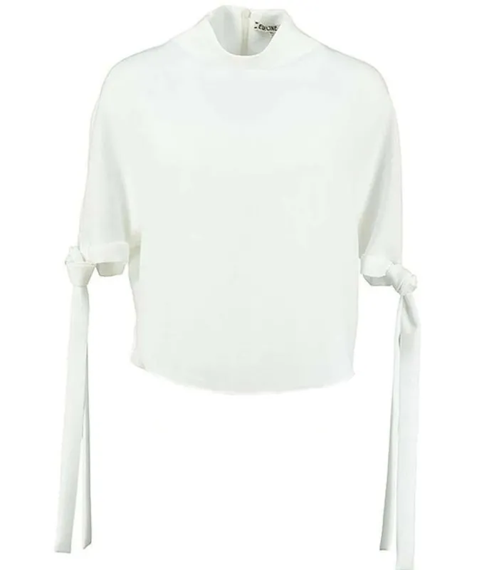 Pedernal Top made by SHOWROOM
