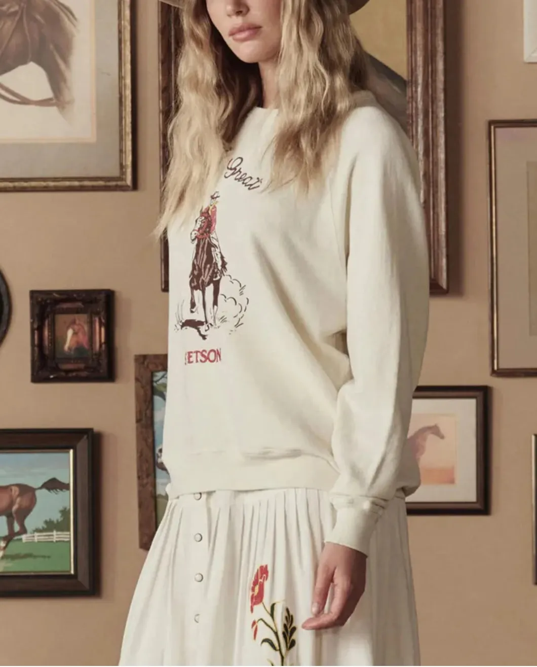 The College Sweatshirt Stetson Graphic sold by SHOWROOM product image thumbnail 3