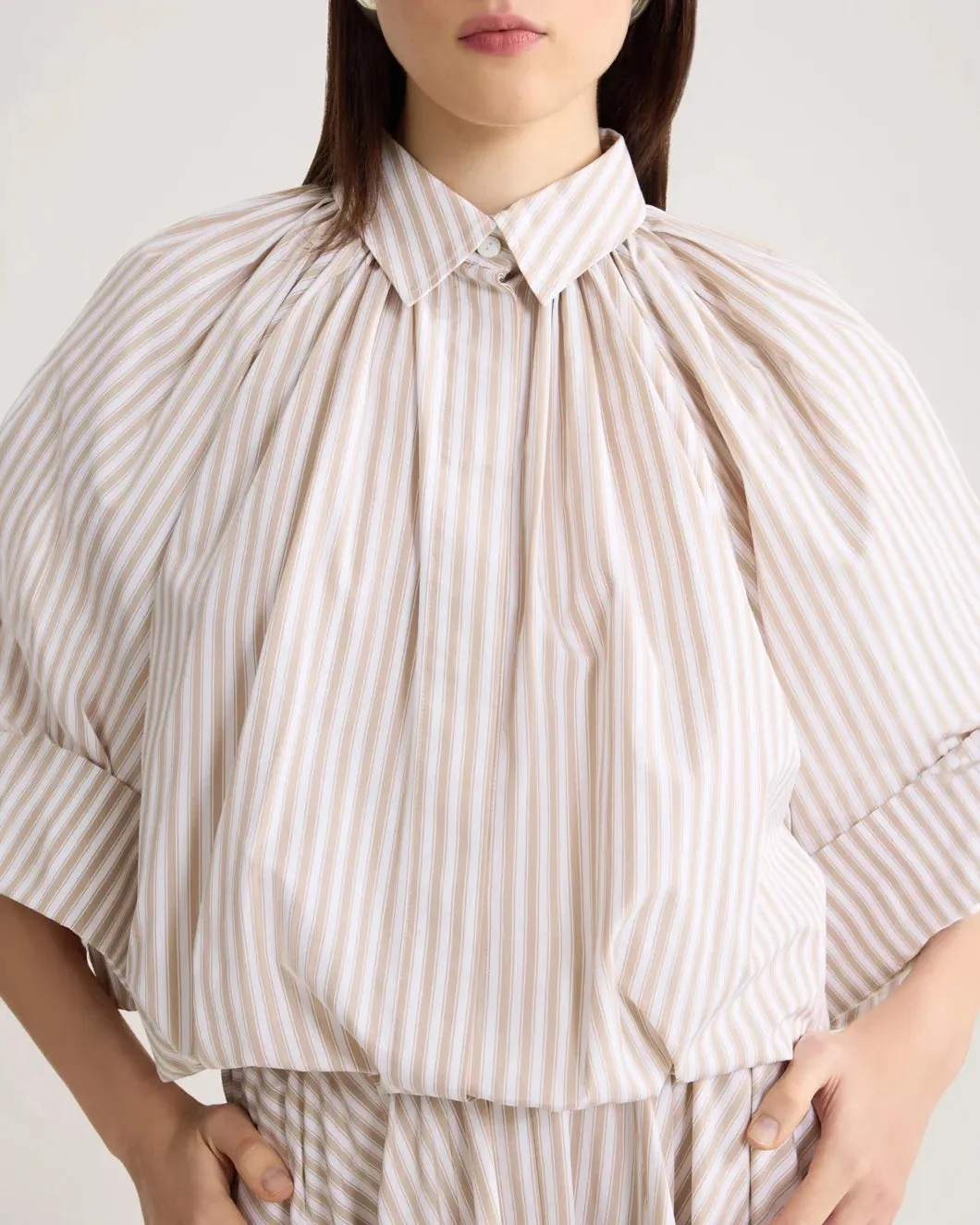 Organic Cotton Voluminous Short-Sleeved Striped Blouse sold by SHOWROOM product image thumbnail 5
