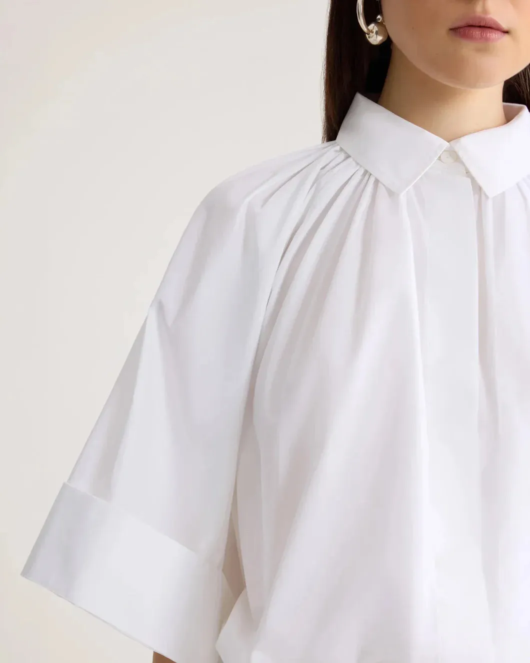 Organic Cotton Voluminous Short-Sleeved Blouse sold by SHOWROOM product image thumbnail 5