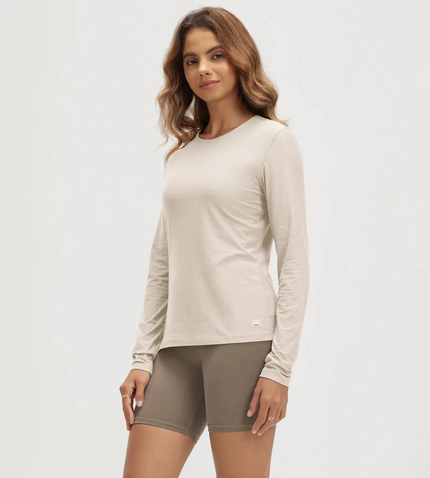 ODODOS Stratum Women's Breathable Crew Neck Long Sleeve sold by Ododos product image thumbnail 3