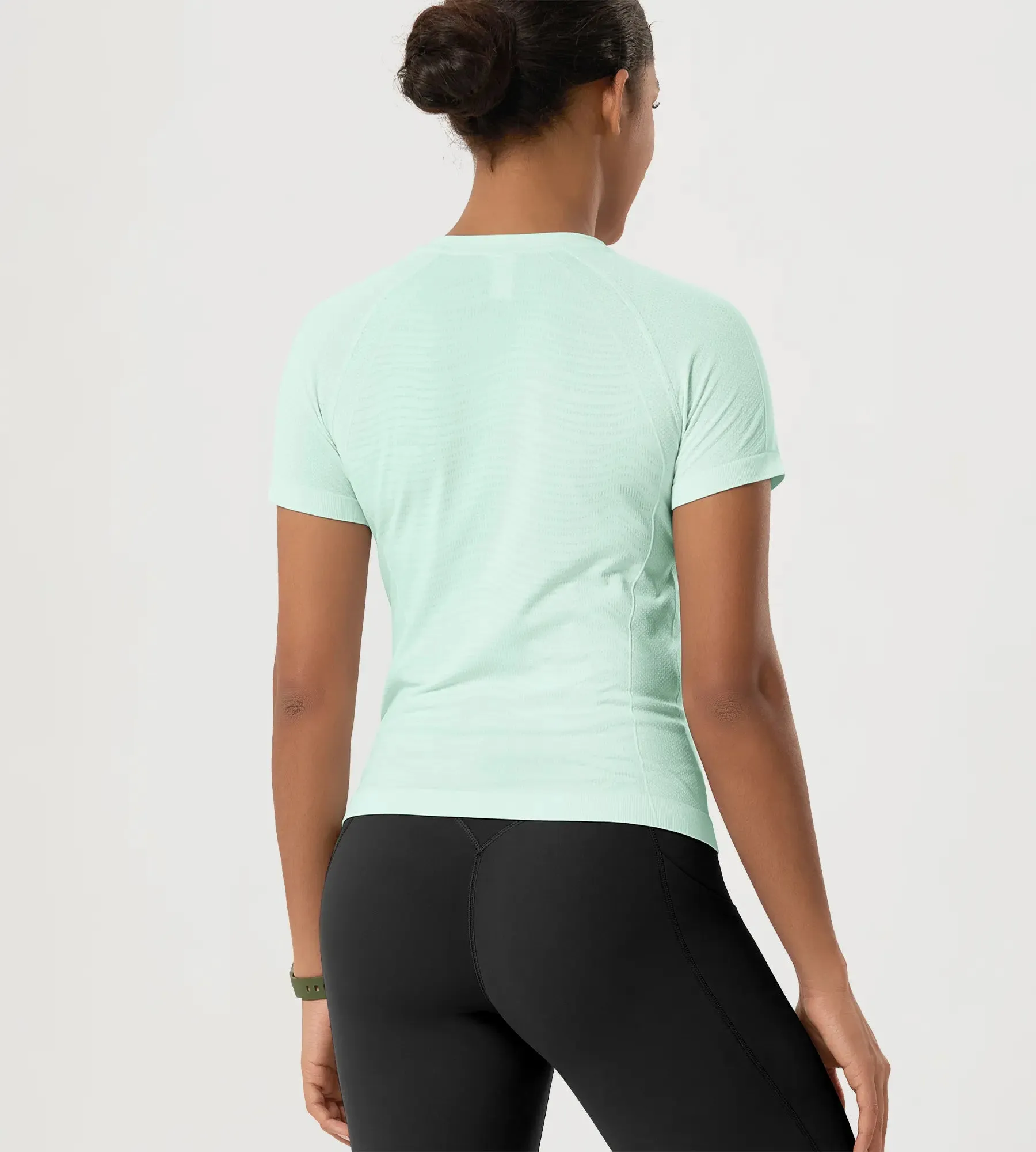 Seamless Performance Waist Length T-Shirt sold by Ododos product image thumbnail 5