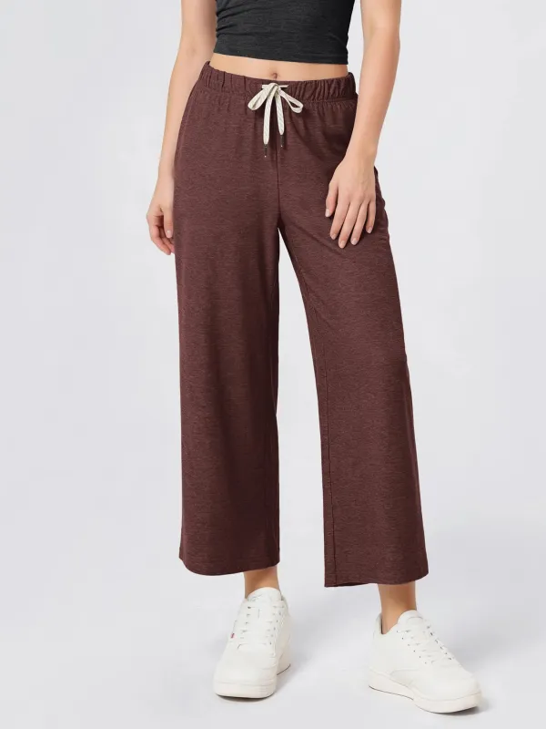22" odSTRATUM Straight Leg Cropped Pants Capris with Pockets made by Ododos