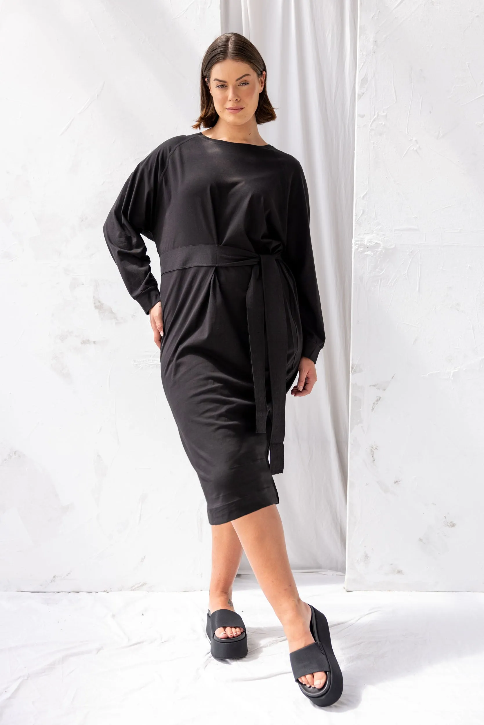 Unbound Dress | Black (XS/XL only) sold by ReCreate product image thumbnail 3