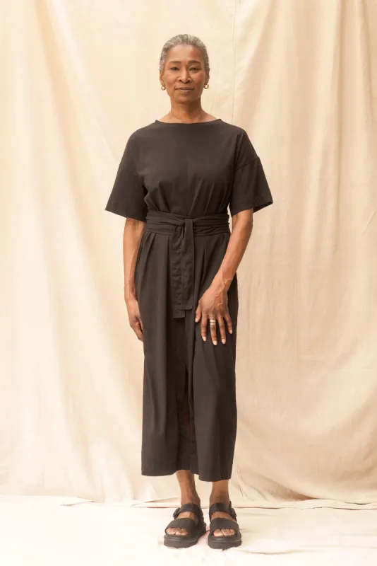 Array Dress | Black (XS only) sold by ReCreate