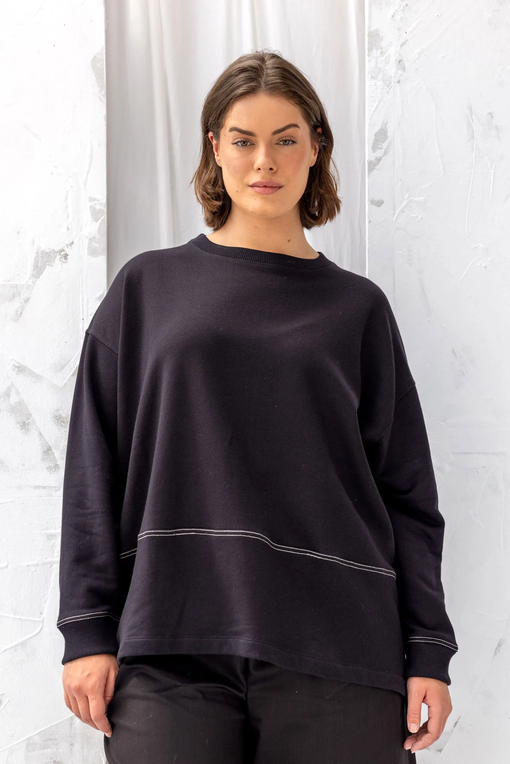 Roam Sweatshirt | Black sold by ReCreate