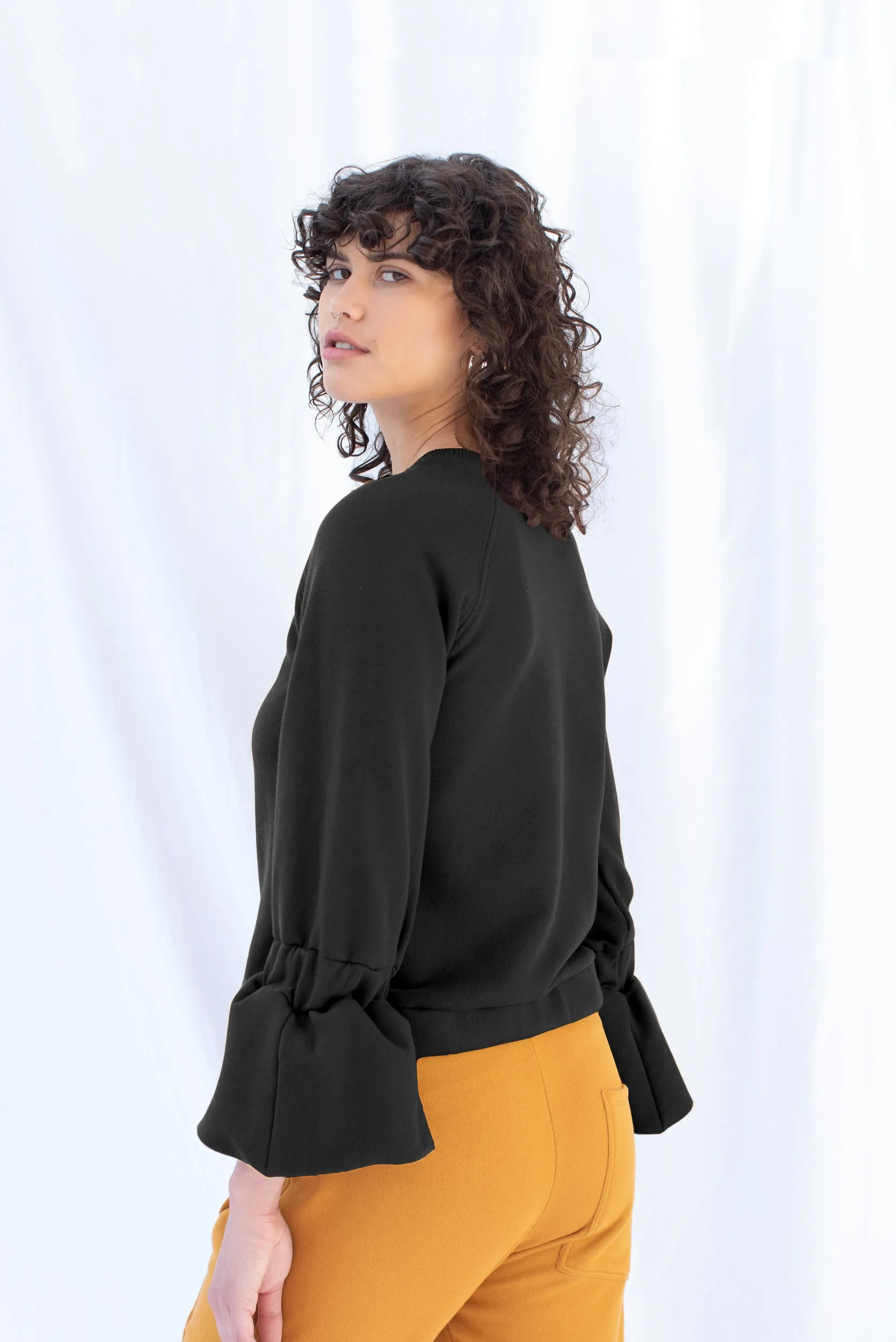 Transit Sweatshirt | Black | S sold by ReCreate product image thumbnail 4