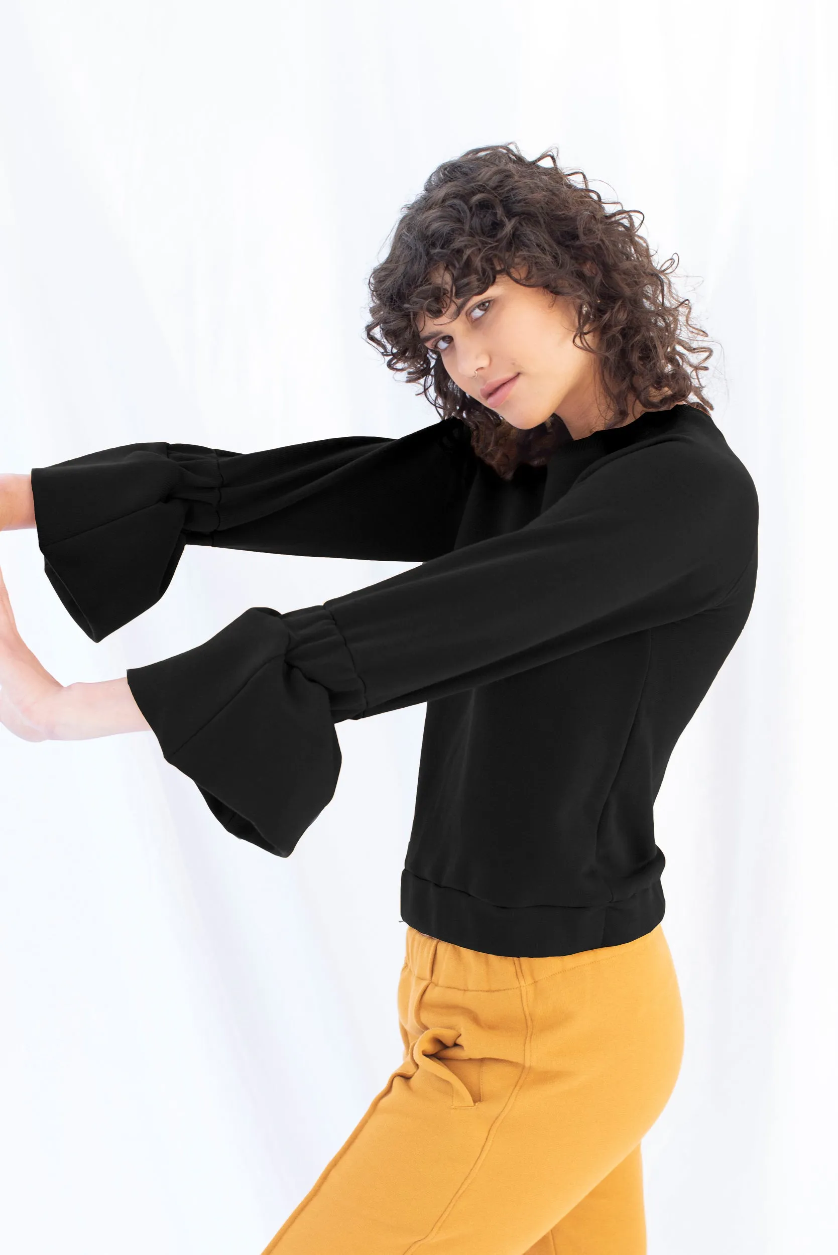 Transit Sweatshirt | Black | S sold by ReCreate product image thumbnail 2