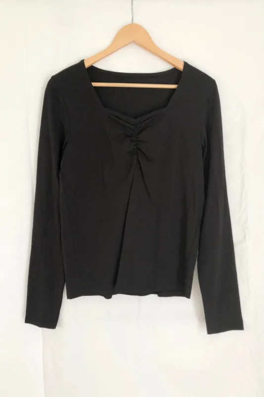 Friendship Long-Sleeve Top | Black | M sold by ReCreate