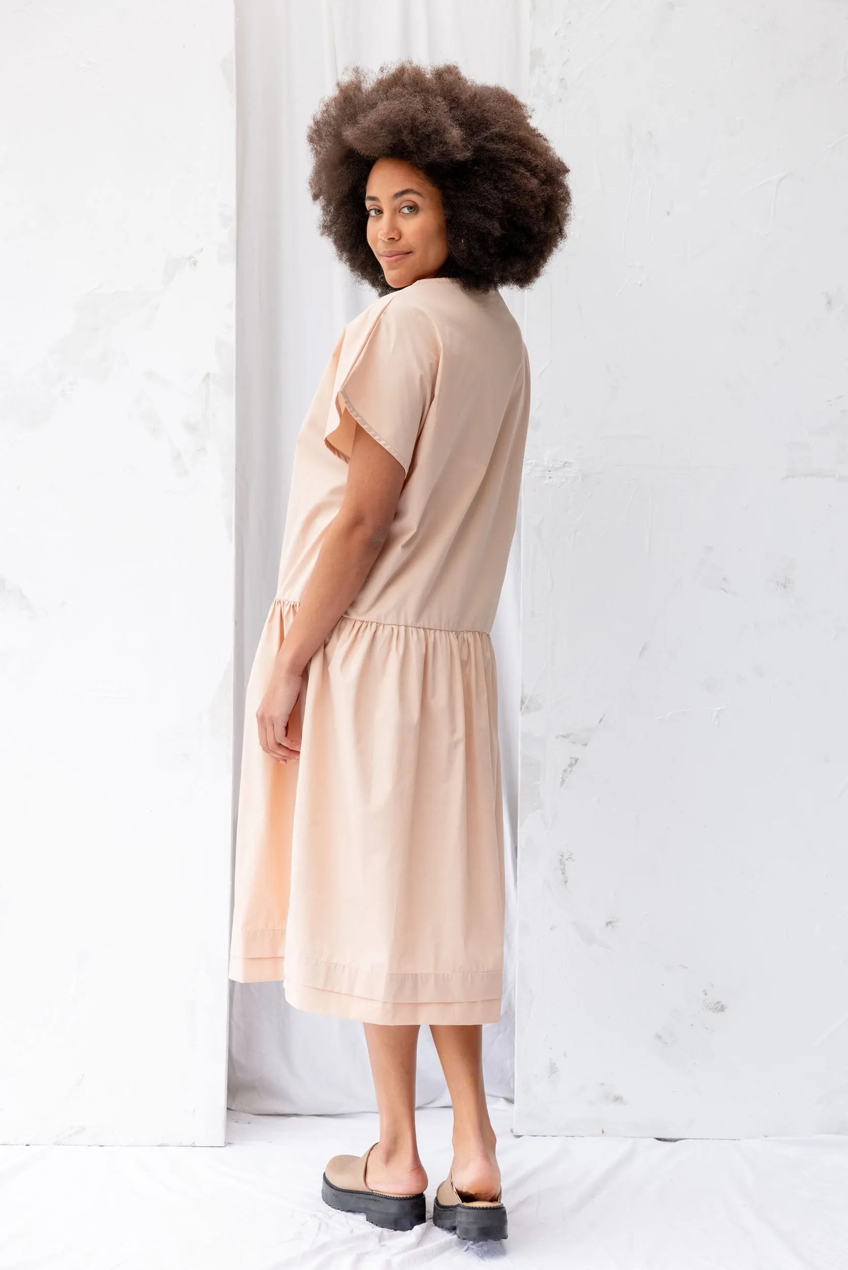 Joanne Dress | Blush | M sold by ReCreate product image thumbnail 4