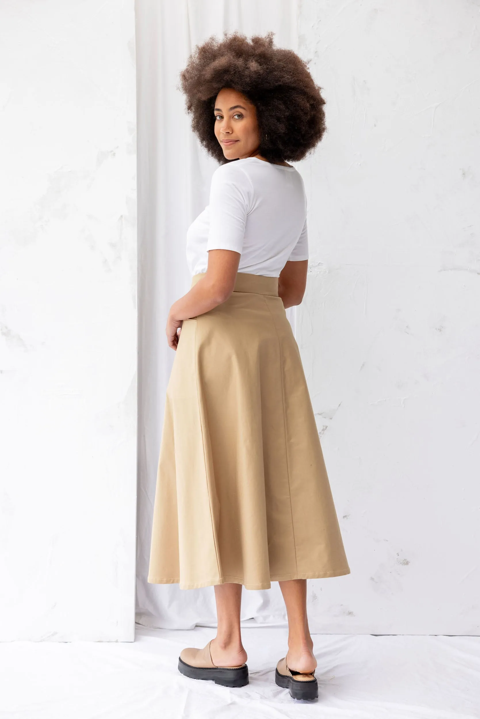 Cruise Skirt | Tan | L sold by ReCreate product image thumbnail 4