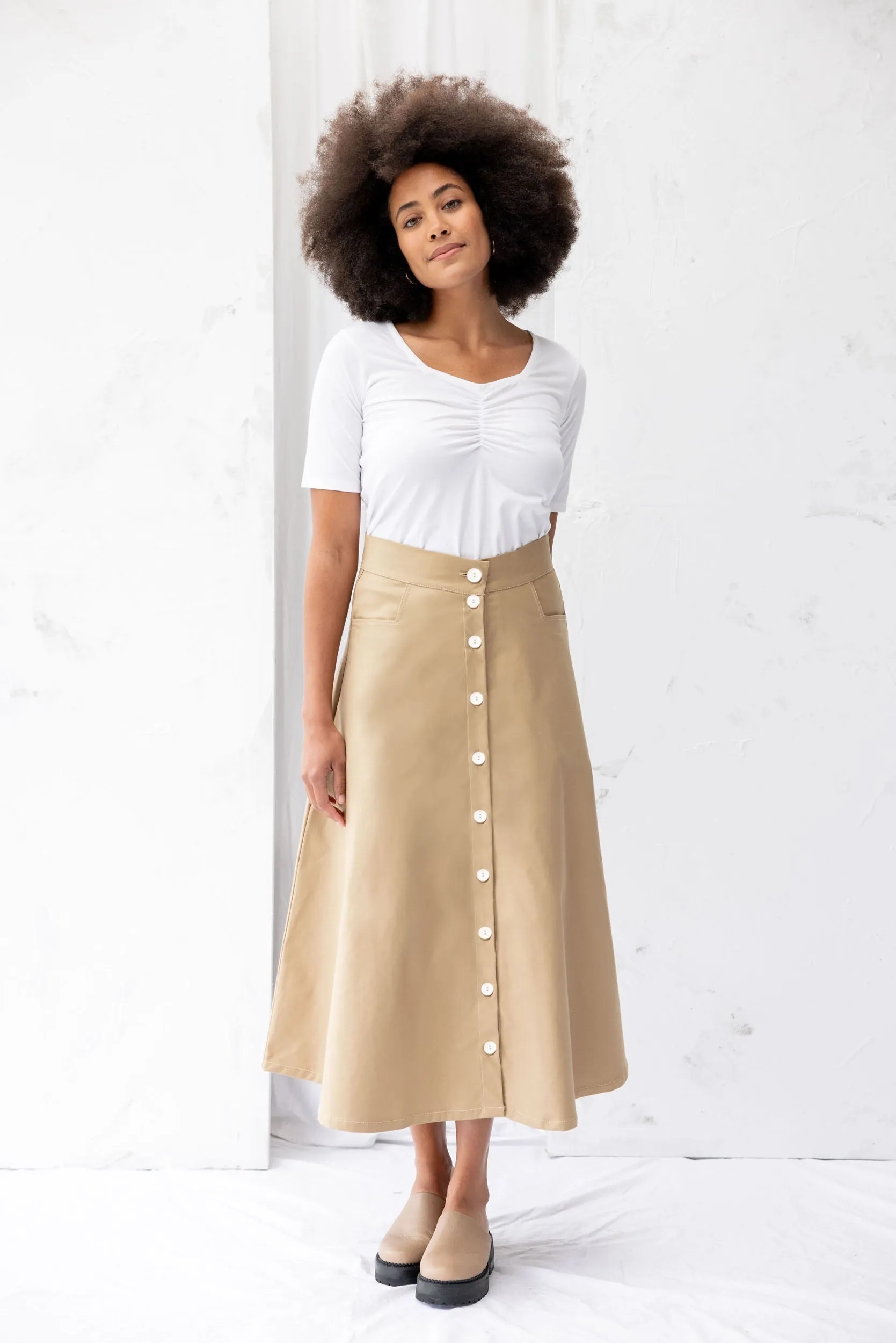 Cruise Skirt | Tan | L sold by ReCreate product image thumbnail 2