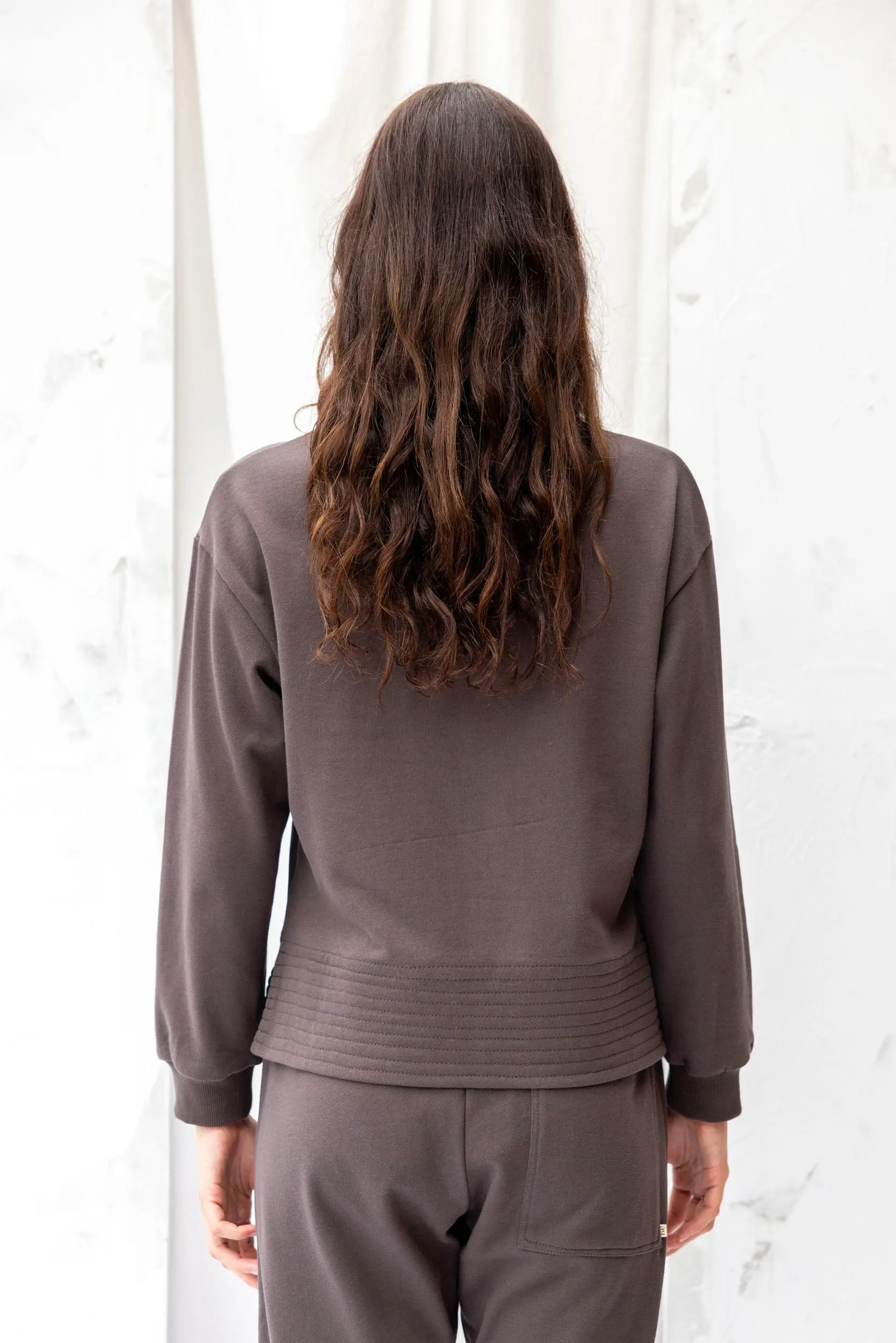 Edie Sweatshirt | Charcoal sold by ReCreate product image thumbnail 3