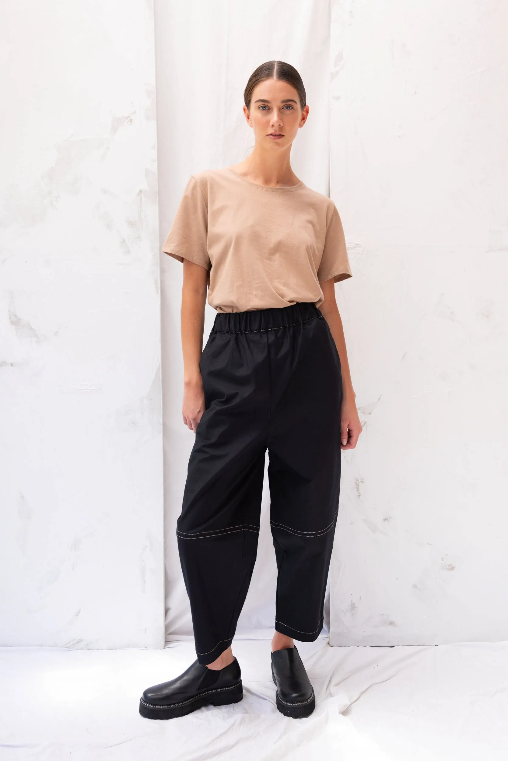 Barrel Pant | Black sold by ReCreate