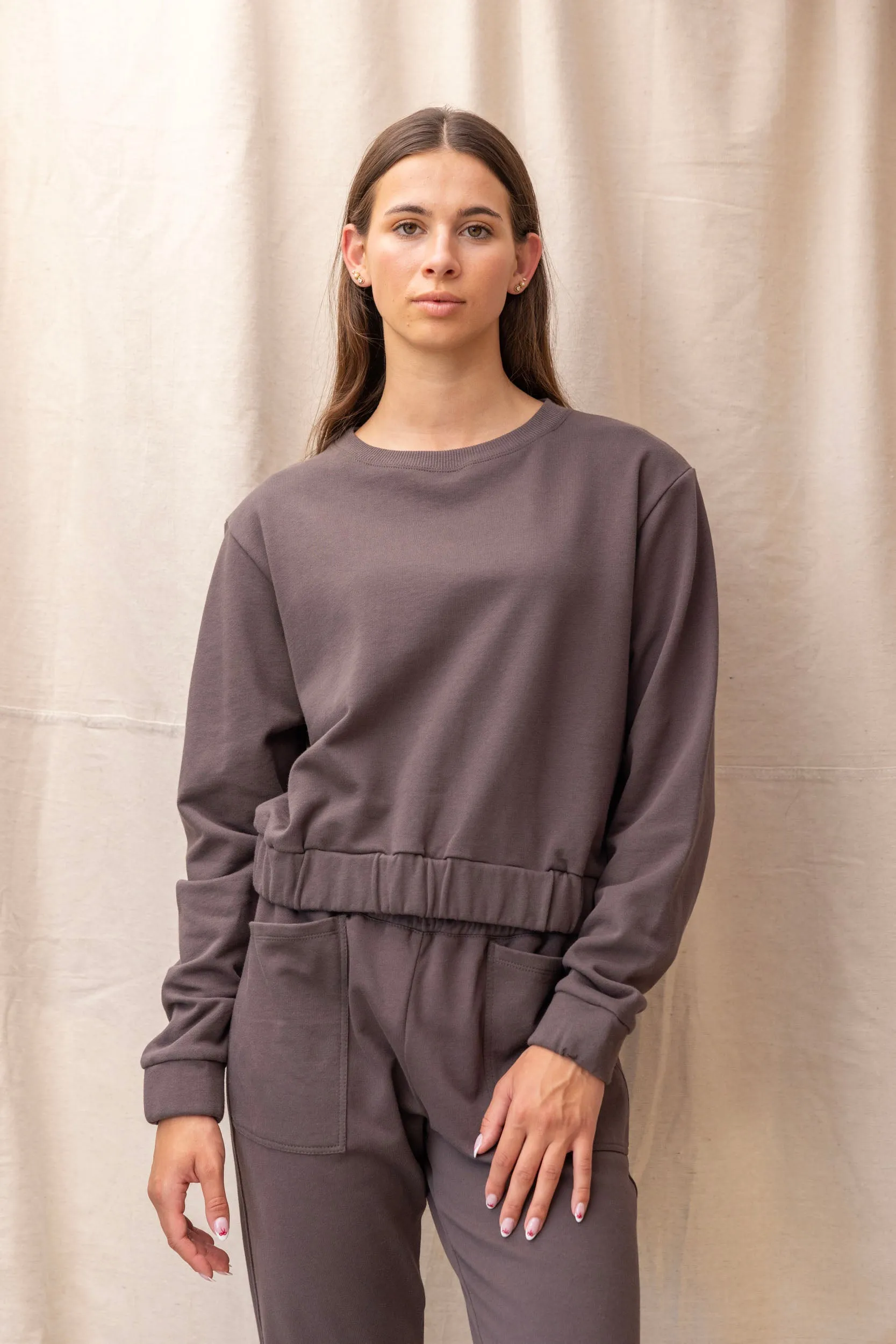 Ivy Sweatshirt | Charcoal | M sold by ReCreate