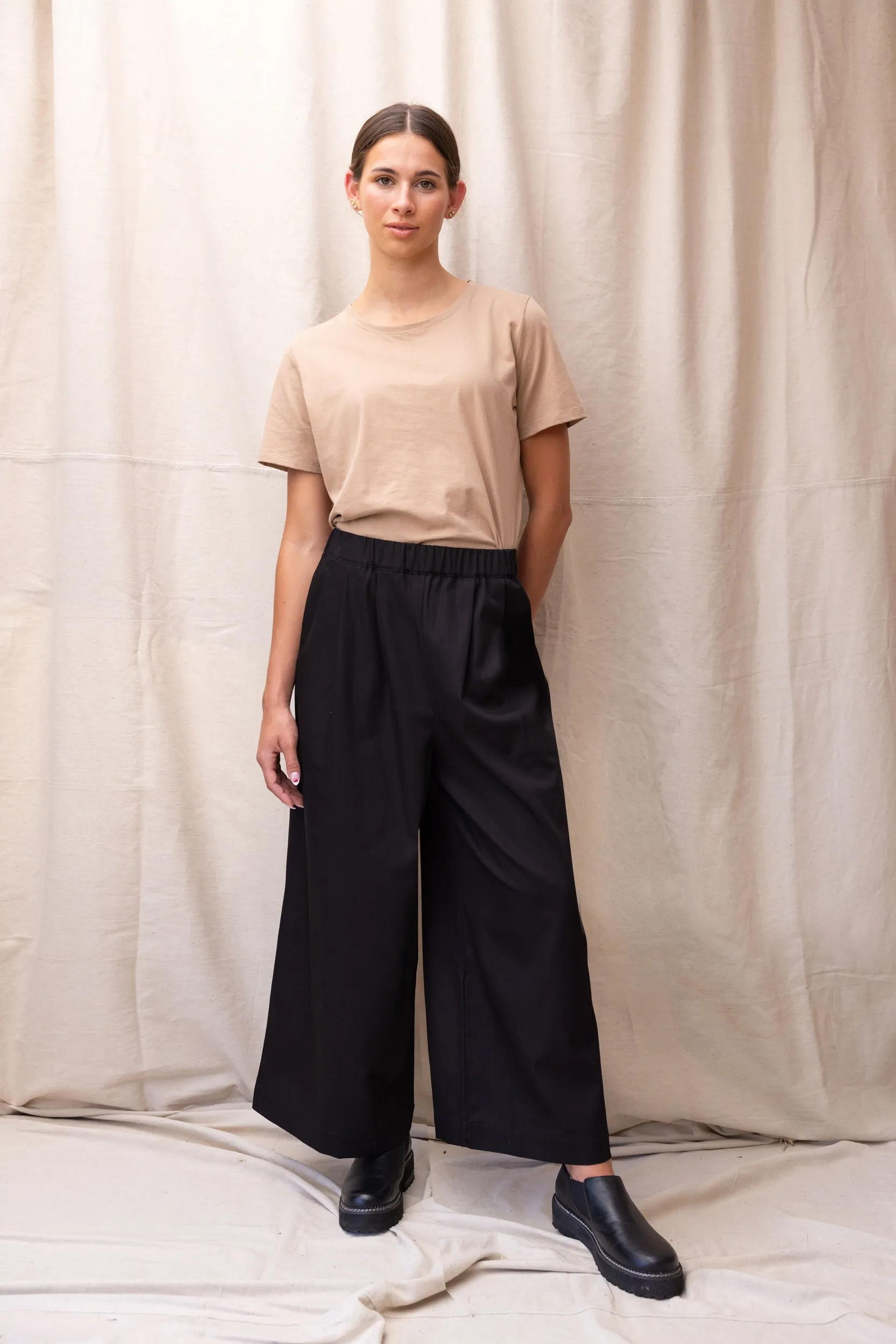 Autumn Pant | Black | M sold by ReCreate product image thumbnail 2