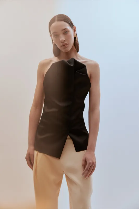 Albus Top Black sold by Harris Tapper