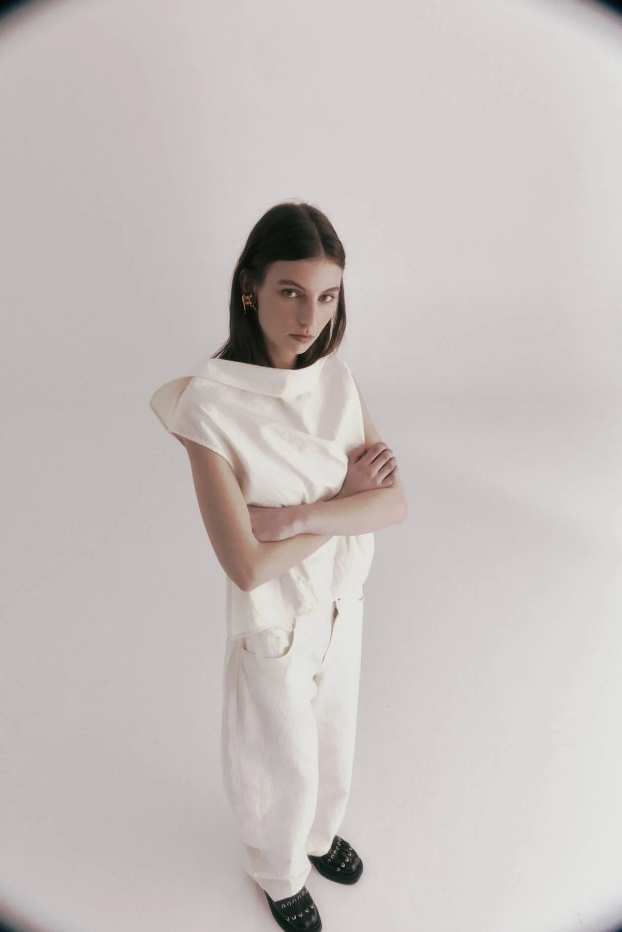 Dean Trouser in Washed Cotton sold by Harris Tapper product image thumbnail 2