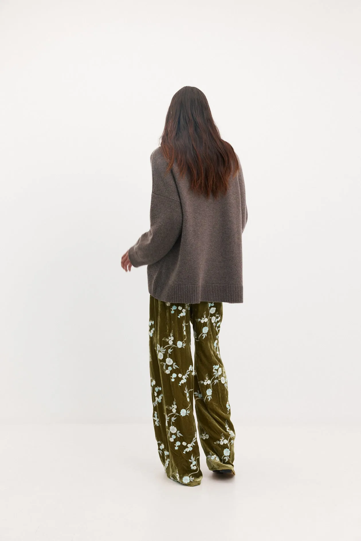 Kiki Knit in Wool Cashmere sold by Harris Tapper product image thumbnail 3